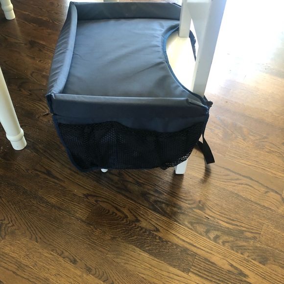 Kid’s anywhere portable table top - Picture 2 of 4